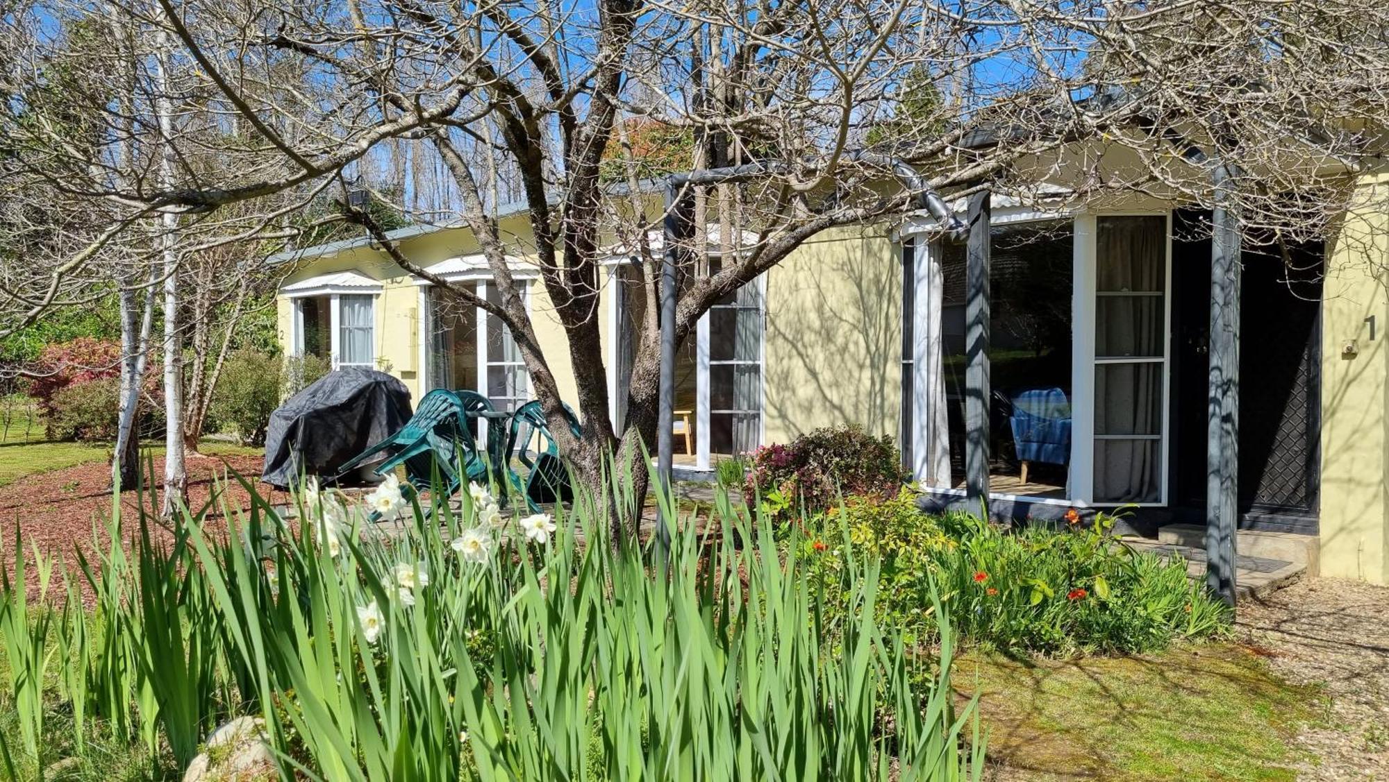 Ferienwohnung On The Banks Bright Exterior foto